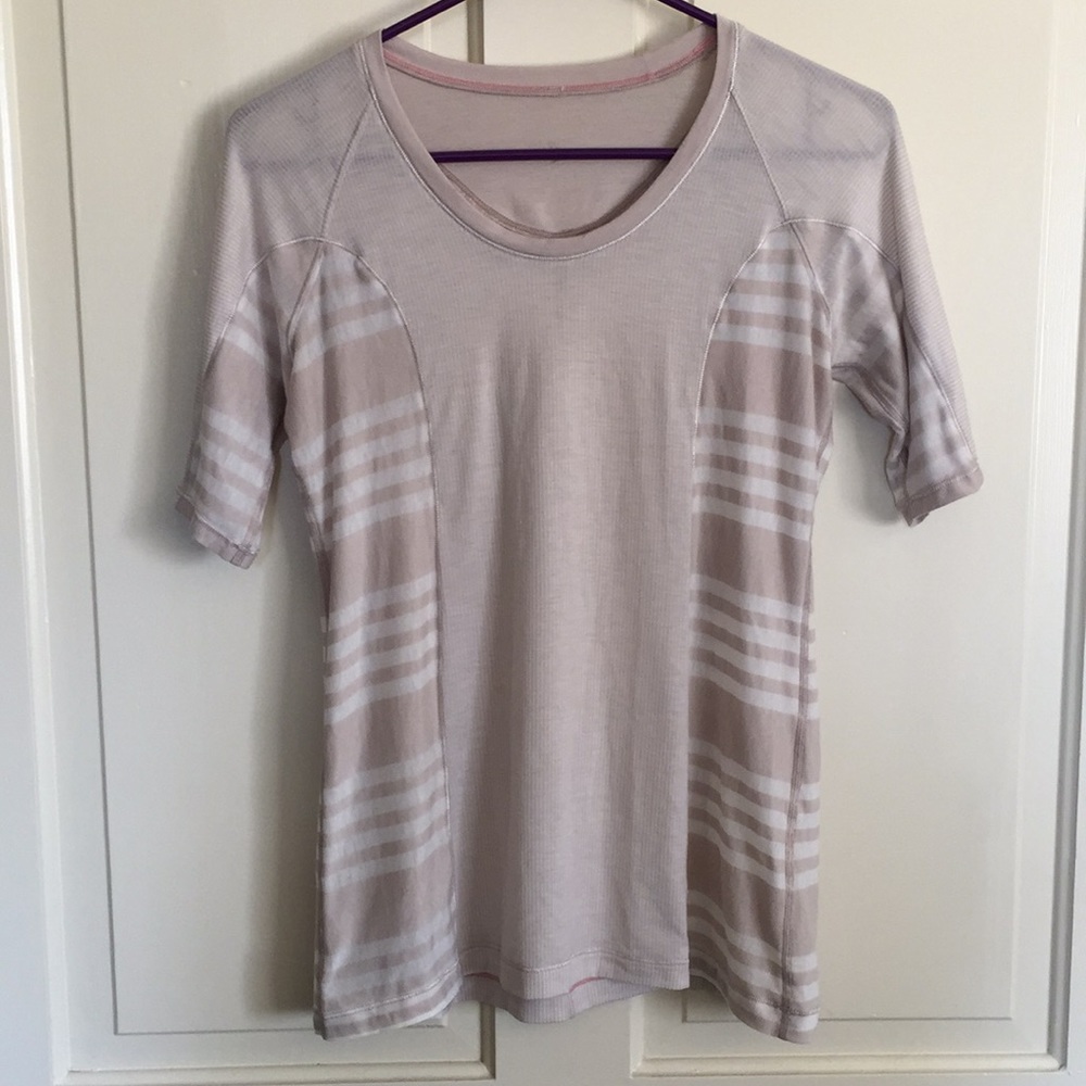 Lululemon Tee